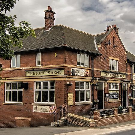 The Miners Arms Hotel Leeds  Exterior photo